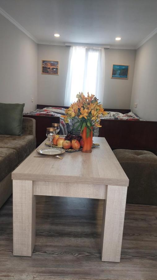 Babulya House 2 Ξενοδοχείο Γκιουμρί Εξωτερικό φωτογραφία